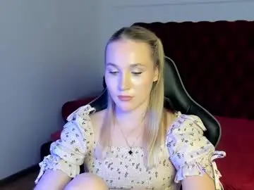 Chaturbate Watch Live Sex Cams of elaravoltage
