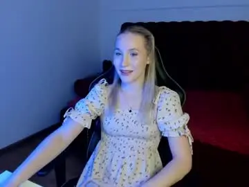 Chaturbate Adult Video Chat of elaravoltage