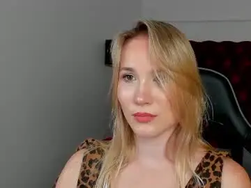 Chaturbate Live Porn of elaravoltage