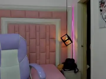 Chaturbate Live Sex Cam of cloybabee
