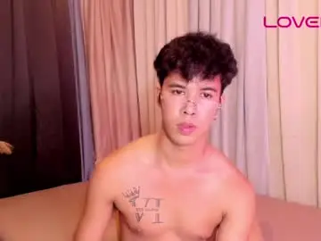 Chaturbate Watch Live Sex Cams of asiancum_peter