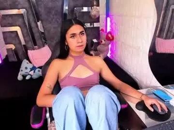 Chaturbate Nude Webcam of mahiara_hot