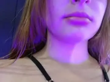 Chaturbate Live Sex of leah_moon11