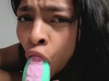 Chaturbate Best live sex cam show of candela___