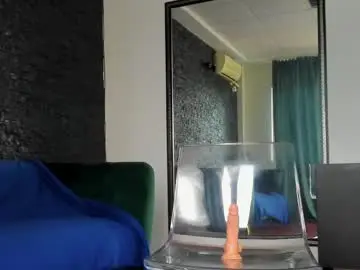 Chaturbate Free Porn Cam of diamondmilff