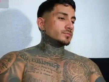 Chaturbate Best live sex cam show of twonaugthy77