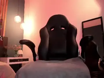 Chaturbate Live Sex of lilith_ember1