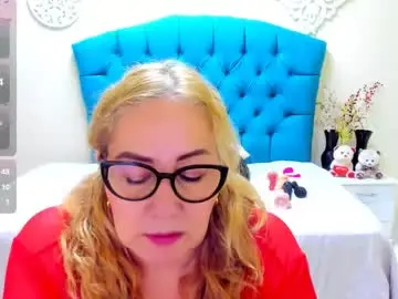 Chaturbate Live Sex Cam of nayla_garner