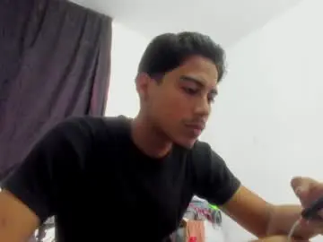Chaturbate Adult Video Chat of angelo000000000000000x