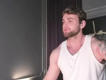 Chaturbate Live Sex of waynemiller_