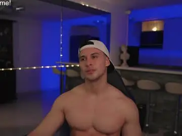 Chaturbate Live Sex Cam of alan_vidal
