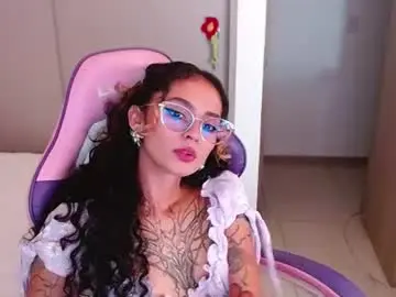 Chaturbate Live Porn of bluee_v