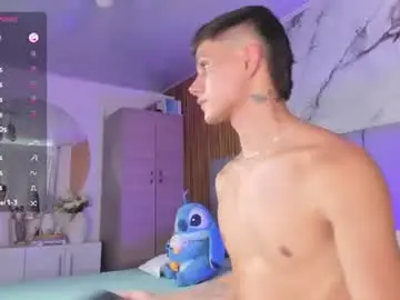 Chaturbate Live Sex of dustinlevine