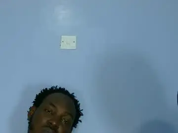 Chaturbate Adult Video Chat of giant_couple