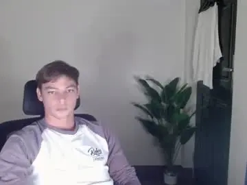 Chaturbate Private Sex Chat of blueyedboyinasia