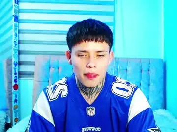 Chaturbate Adult Webcam of _justinmoon2