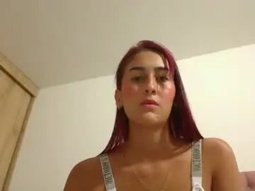 Chaturbate Adult Webcam of aurora_petit_