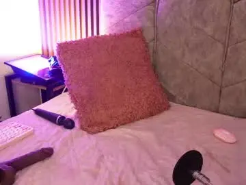 Chaturbate Sex Chat of viollettebylyly
