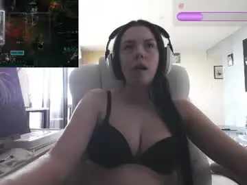 Chaturbate Sex Cam of tinykylie