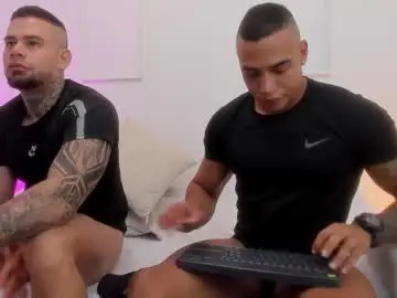 Chaturbate Live Porn of yampier01
