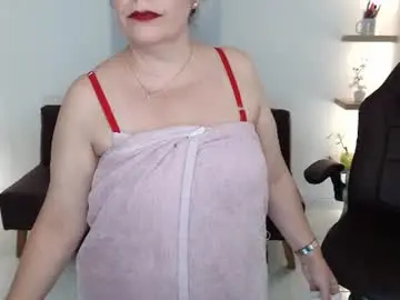 Chaturbate Best live sex cam show of diva_milf