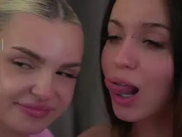 Chaturbate Free Live Porn of vivid_girls
