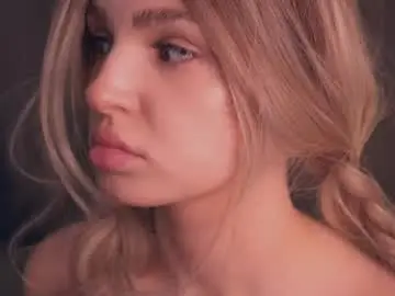 Chaturbate Live Sex Cam of vivid_girls