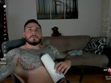 Chaturbate Watch Live Sex Cams of gymdominus
