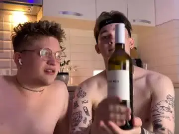 Chaturbate Watch Live Sex Cams of twoguyspleasure