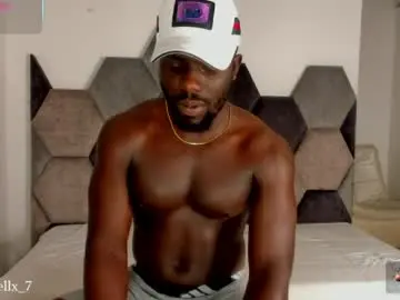 Chaturbate Free Porn Cam of latrellx7