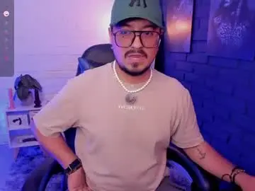 Chaturbate Sex Cam of daviidevans