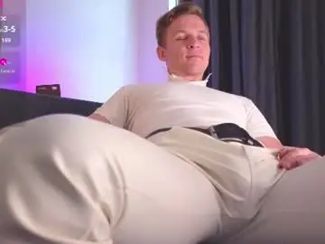 Chaturbate Sex Cam of night_wwwolf