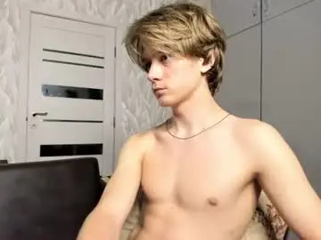 Chaturbate Watch Live Sex Cams of milkiwy