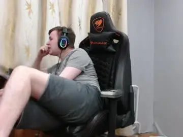 Chaturbate Adult Webcam of iliaskrisloveee