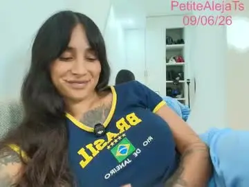 Chaturbate Watch Live Sex Cams of petitealejats