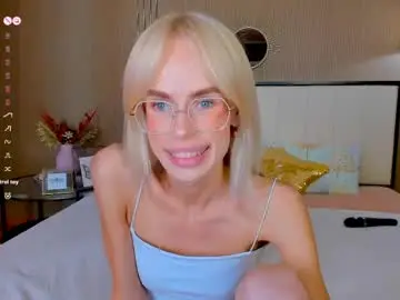 Chaturbate Adult Webcam of bellatip