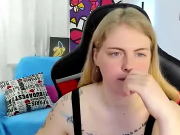 Chaturbate Free Porn Cam of jolly_doll_