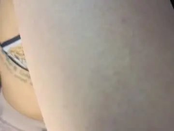 Chaturbate Live Sex Cam of valquiria_sirgun