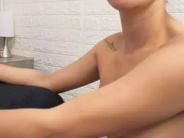 Chaturbate Sex Cam of nickollsaenz