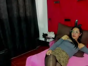 Chaturbate Sex Cam of miadivinehyh