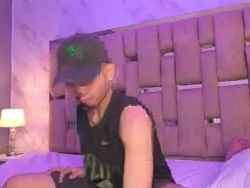 Chaturbate Watch Live Sex Cams of romeoandjulietta_