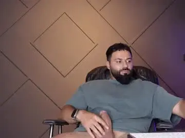 Chaturbate Best live sex cam show of glennmasters
