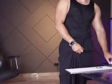 Chaturbate Best live sex cam show of glennmasters