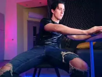 Chaturbate Free Live Porn of christianlevine_