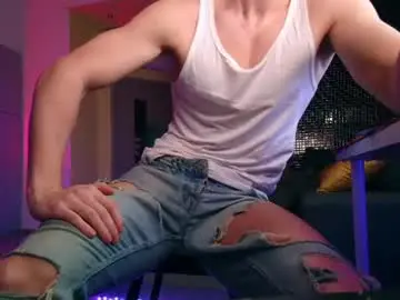 Chaturbate Live Sex Cam of christianlevine_