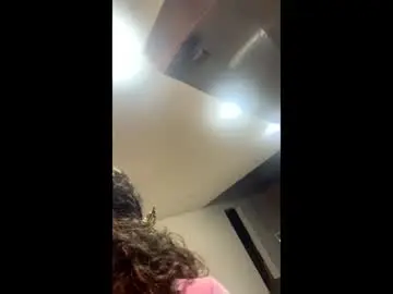Chaturbate Live Sex Cam of be_sinners