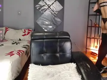 Chaturbate Best live sex cam show of krissyyts
