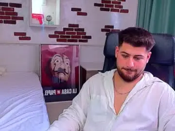 Chaturbate Watch Live Sex Cams of daxgreer