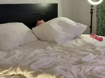 Chaturbate Private Sex Chat of elli_harmon