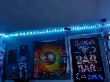 Chaturbate Live Sex of kiveuxmakeu